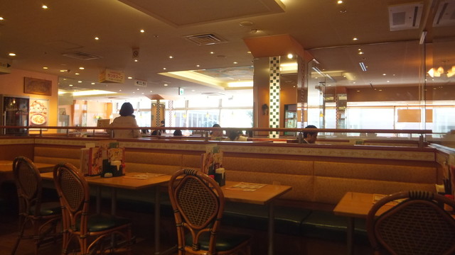 サイゼリヤ 銀座インズ店>