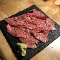 カルネジーオ イースト - 