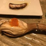 鮓 きずな - 蒸し牡蠣のお寿司