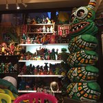 大怪獣サロン - 