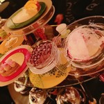 ガストロノミー ジョエル・ロブション - 全部食べたい(￣▽￣)でもお腹いっぱい。。