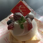 洋菓子 シナガワ - ブルーベリーチーズ（390円）