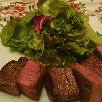 加藤牛肉店 銀座 - ◎メインステーキ
                ミディアムレア