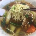 千里香 - 鶏野菜そば 麺リフト