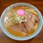 ラーメンさんぱち - 味噌ラーメン（800円）