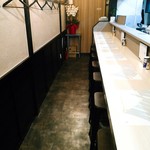 Sagamihara Keyaki - シンプルに纏められたカウンター席１０席のみの店内。