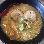 ハイボール酒場ちゃんや - 塩ラーメン