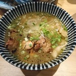 丸鶏料理と濃厚水炊き鍋 鳥肌 - 