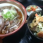 Soba tokoro hommaru higashi - 冷たい豚そば、ミニ天丼。