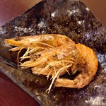 美食同源 銀座小はれ日より - 海老の素揚げ山椒塩