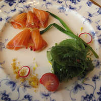 現代仏蘭西料理 朔詩舎 - 花（スズラン）に見立てた前菜