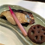 侘助 - 焼き物は鰆