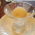 プティレストラン グーテ - 洋ナシのソルベ