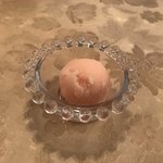 ダン ル シエル - デザートのグレープフルーツシャーベット。