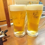 もつ藤 - 生ビールで乾杯～＼(^^)／