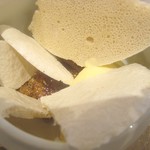 Ode - 栗／蕎麦／ローリエアイス　割ったところ