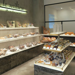 ル・ミリュウ - １F ショップ