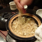 禅紫 - ワタリガニの土鍋炊きご飯