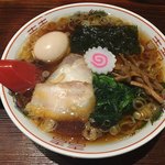 水戸中華そば むじゃき食堂 - ラーメン（味玉付き）（750円）