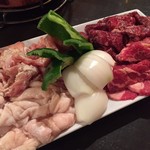 Meigetsuen - 鶏のせせり、塩ホルモン、ジンギスカン、カルビ