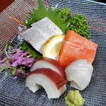よし半 - 「刺身定食」のメイン