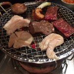 炭焼味楽亭 - 