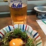 赤兎馬 - 鯨ユッケはタレが極上♪