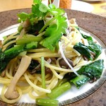 ガーデンレストラン シェフズ テラス - 野菜のランチコース・茸と青菜のペペロンチーノ