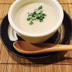 レ・ザンジュ - スープ