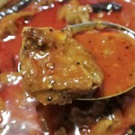 SPICY CURRY 魯珈 - 2017.10.19。激辛！牛すねの薬膳カレーのアップ