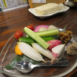 燦醸小町 - スティック野菜の酒粕味噌ディップ 480円(2017年10月)