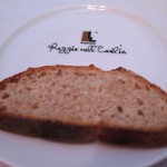 レッジョ・ネレミリア - 天然酵母のパン