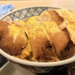 味奈登庵 - #食べログ的に撮るとこうなる。  
      大きさ・厚さ・味わいいずれも良かったナ。
      たまにはかつ丼もイイなぁ