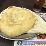 Supaishi- Tandoru - インド揚げパン＆プレーンナン