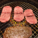蕃 YORONIKU - 