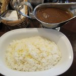 ラ・ファミーユ - 「ビーフカレー 大盛り(\1250)」。