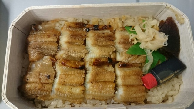 Hiroshima Ekiben Machi Tsu Baiten photo 5