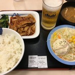 Matsuya - 旨辛豚カルビ定食ポテサラ付き（６３０円）+ビール小ジョッキ（１５０円）