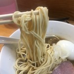 煮干中華ソバ イチカワ - 醤油ソバ 麺リフト