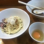 煮干中華ソバ イチカワ - 和え玉 ＋ 生卵