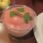 オ・タン・ペルデュ - 蟹のフラントマトジュレ掛け