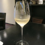 スゥリル - 29年10月　DOMAINE CHAVY-CHOUET “CREMANT de BOURGOGNE” BLANC de BLANCS