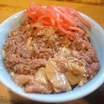 兎に角 - ミニ牛スジ煮込み丼 250円