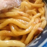 兎に角 - 麺をアップ！