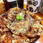 炭焼豚どんのぶた八 - 二郎