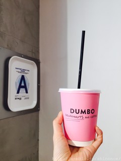 DUMBO Doughnuts and Coffee - 