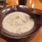 蕎麦 游山 - シチューのようなビジュアルのそばがきです。