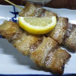 鶴亀 - 豚バラ２本 ２８０円(税込)(2017年10月20日撮影)