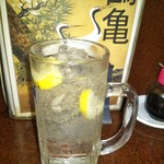 鶴亀 - チューハイ ３００円(税込)(2017年10月20日撮影)