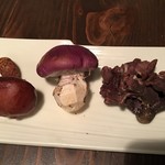 にょろ助 瓢六亭 - はないぐち・だるま茸・青紫杏茸